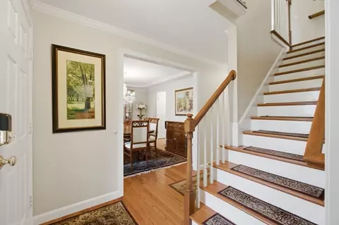 Entry Way - 11 Tip Cart Rd, Sutton, MA 01590 photo 2 of 4