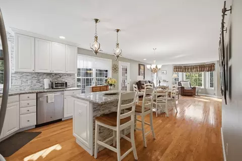 Kitchen - 11 Tip Cart Rd, Sutton, MA 01590 photo 2 of 6