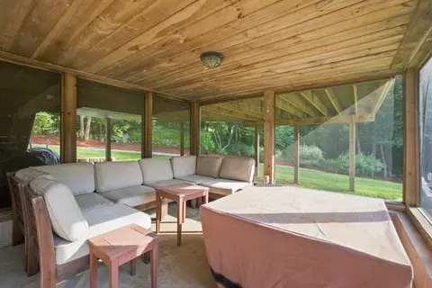 Exterior - 11 Tip Cart Rd, Sutton, MA 01590 photo 5 of 9