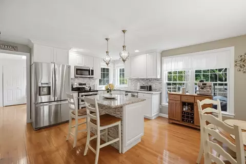 Kitchen - 11 Tip Cart Rd, Sutton, MA 01590 photo 1 of 6
