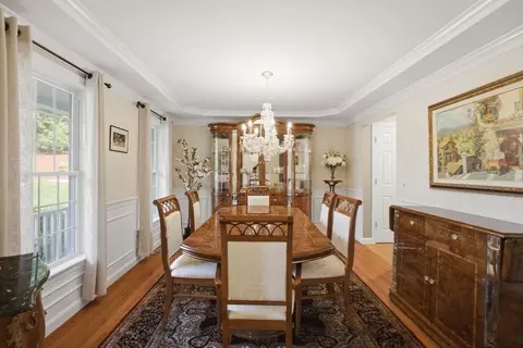 Dining - 11 Tip Cart Rd, Sutton, MA 01590 photo 2 of 4