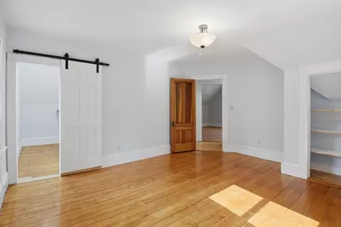 Bedroom - 14 Carr St, Sutton, MA 01590 photo 4 of 7