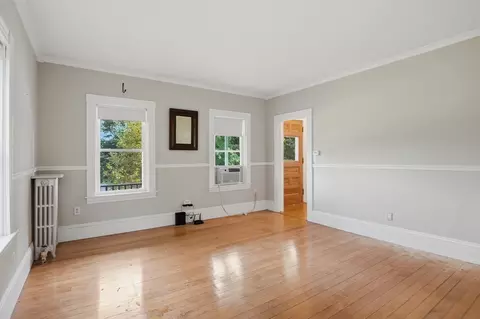 Living - 14 Carr St, Sutton, MA 01590 photo 5 of 5