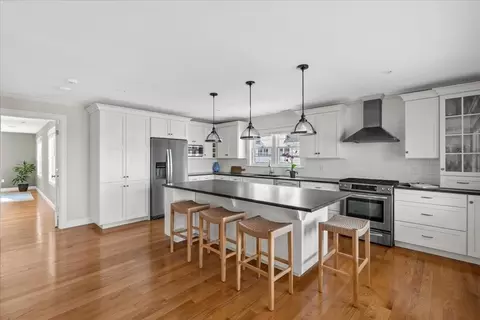 Kitchen - 23 Allen Pl #23, Scituate, MA 02066 photo 1 of 4