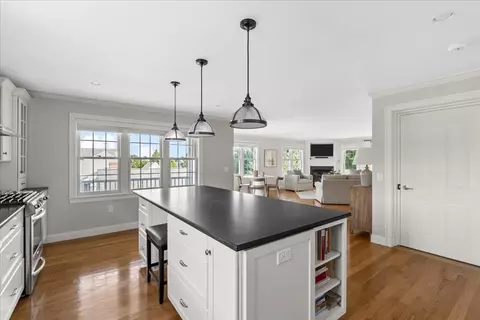 Kitchen - 23 Allen Pl #23, Scituate, MA 02066 photo 4 of 4