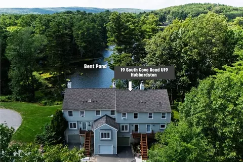 19 S Cove Rd #19, Hubbardston, MA 01452