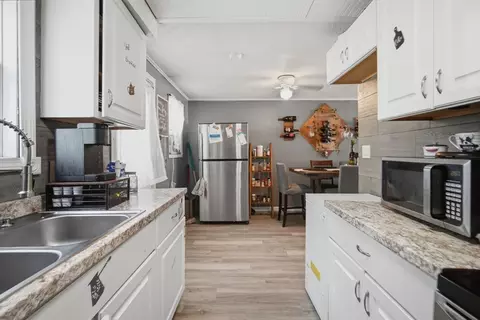 Kitchen - 146-148 King St, Springfield, MA 01109 photo 4 of 4