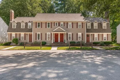 759 Wellman Ave #759, Chelmsford, MA 01863