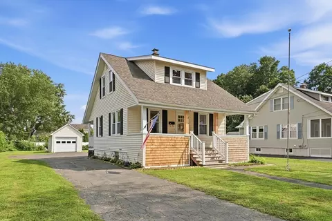 22 Highland View St, Westfield, MA 01085