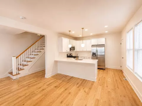 17-19 Clarence St, Roxbury, MA 02119
