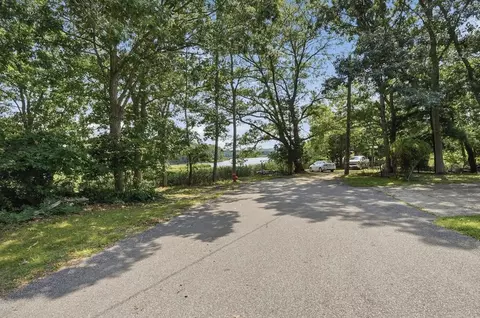 4 Point St, Freetown, MA 02702 photo 2