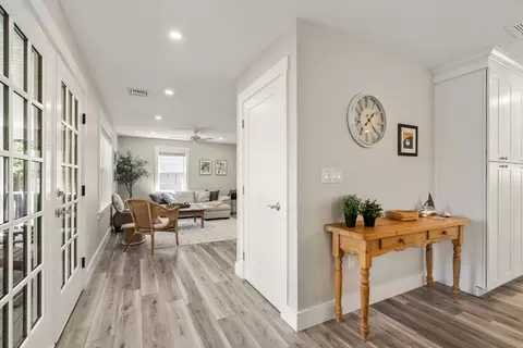 Entry Way - 44 Pine Point Rd, Stow, MA 01775 photo 2 of 5