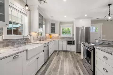 Kitchen - 44 Pine Point Rd, Stow, MA 01775 photo 4 of 5