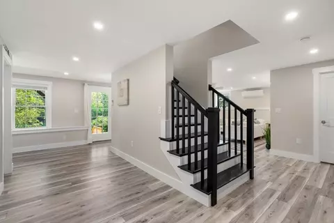 Entry Way - 44 Pine Point Rd, Stow, MA 01775 photo 4 of 5