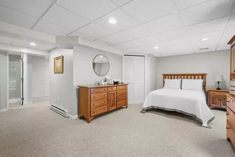 Bedroom - 78 High St, Cotuit, MA 02635 photo 6 of 7