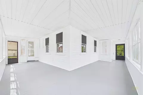 Exterior - 398 Main St, Wareham, MA 02571 photo 3 of 3