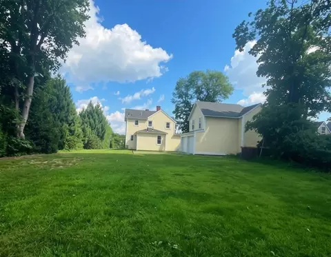 Exterior - 398 Main St, Wareham, MA 02571 photo 1 of 3