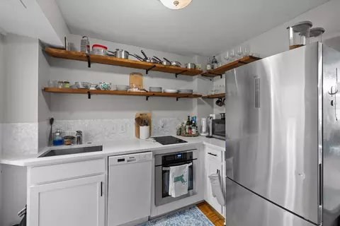Kitchen - 36 Elm St #B, Worcester, MA 01609 photo 1 of 5