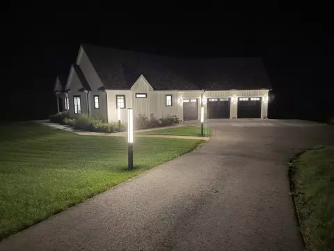 4 Mccarthy Rd # B, North Brookfield, MA 01535