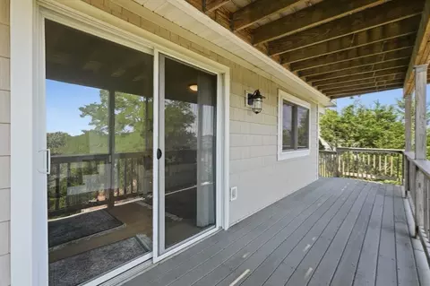 Exterior - 2 Dune Cir, Gloucester, MA 01930 photo 7 of 8
