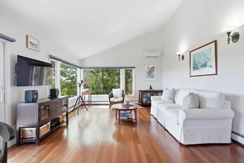 Living - 2 Dune Cir, Gloucester, MA 01930 photo 2 of 3