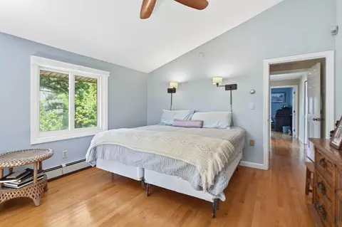 Bedroom - 2 Dune Cir, Gloucester, MA 01930 photo 2 of 6
