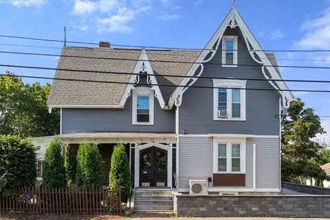 111 Summer St #7, Haverhill, MA 01830