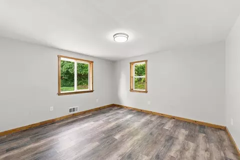 Bedroom - 276 Old Gilbertville Rd, Ware, MA 01082 photo 3 of 5