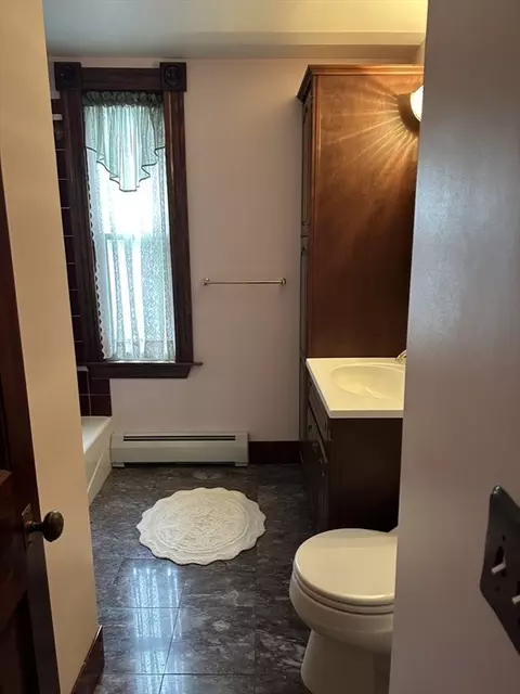 Bath - 90 Locust Ave, Worcester, MA 01604 photo 2 of 2