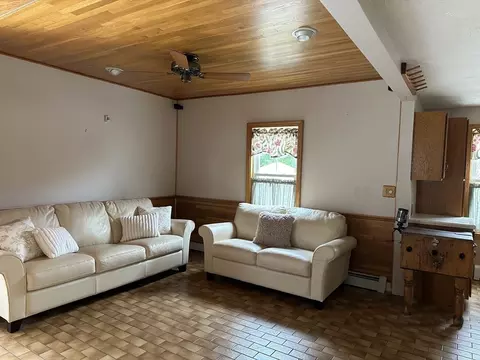 Living - 90 Locust Ave, Worcester, MA 01604 photo 1 of 2