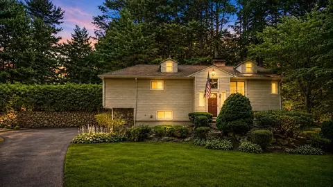 137 Wilson St, Spencer, MA 01562