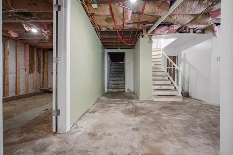 Entry Way - 68 Liberty St, Fall River, MA 02724 photo 2 of 2