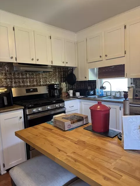 301 Bulgarmarsh Rd #71, Tiverton, RI 02878