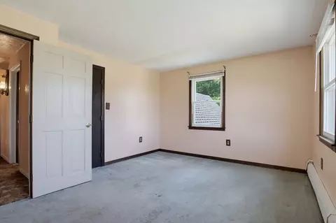Bedroom - 22 Purgatory Rd, Sutton, MA 01590 photo 3 of 3
