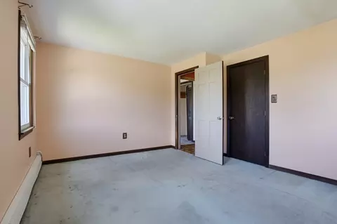 Bedroom - 22 Purgatory Rd, Sutton, MA 01590 photo 2 of 3
