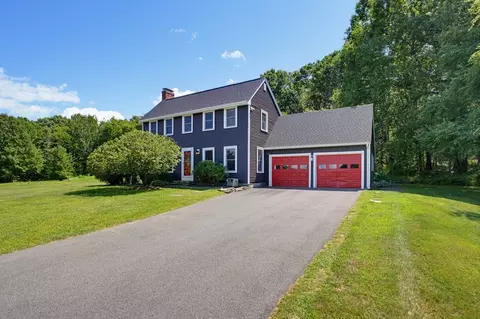 Exterior - 22 Purgatory Rd, Sutton, MA 01590 photo 2 of 9