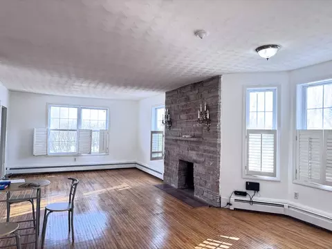 Living - 97 Sylvan St #7, Danvers, MA 01923 photo 1 of 2
