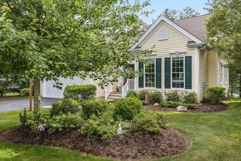 17 Maplewood, Plymouth, MA 02360