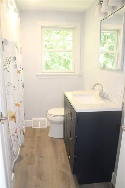 Bath - 17 Didonato Ave, Webster, MA 01570 photo 1 of 1
