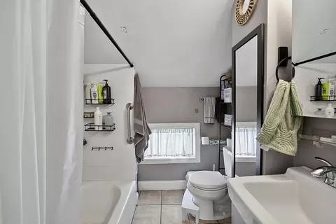 Bath - 157 Denver St, Fall River, MA 02724 photo 2 of 3