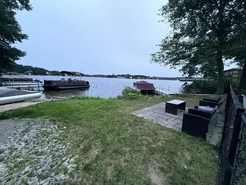Exterior - 60 Wakefield Ave Webster Lk, Webster, MA 01570 photo 1 of 7