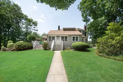 36 Bonnie Brier Cir, Hingham, MA 02043