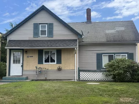 22 Mann St, Attleboro, MA 02703