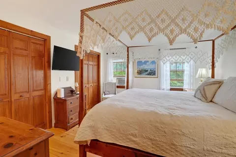 Bedroom - 9 Codman Spring Rd, Edgartown, MA 02539 photo 2 of 7