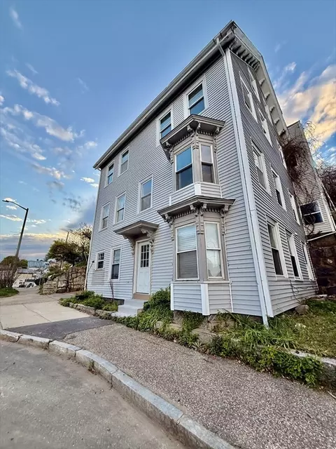 Exterior - 366 Main St, Gloucester, MA 01930 photo 3 of 3