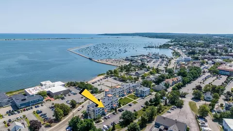 216 Water St #303A, Plymouth, MA 02360