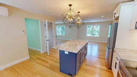 Kitchen - 75 Summit #75, Orange, MA 01364 photo 3 of 3