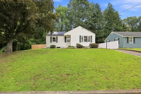 Exterior - 46 Kay St, Springfield, MA 01109 photo 10 of 10