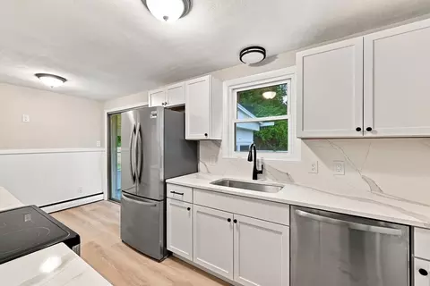 Kitchen - 46 Kay St, Springfield, MA 01109 photo 1 of 3