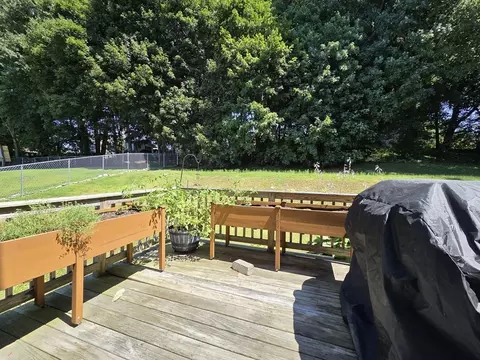 Exterior - 29 Cushing Rd, Webster, MA 01570 photo 3 of 5